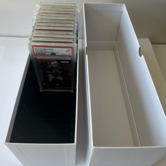 Graded PSA Card Storage Box - Picture 2 of 6
